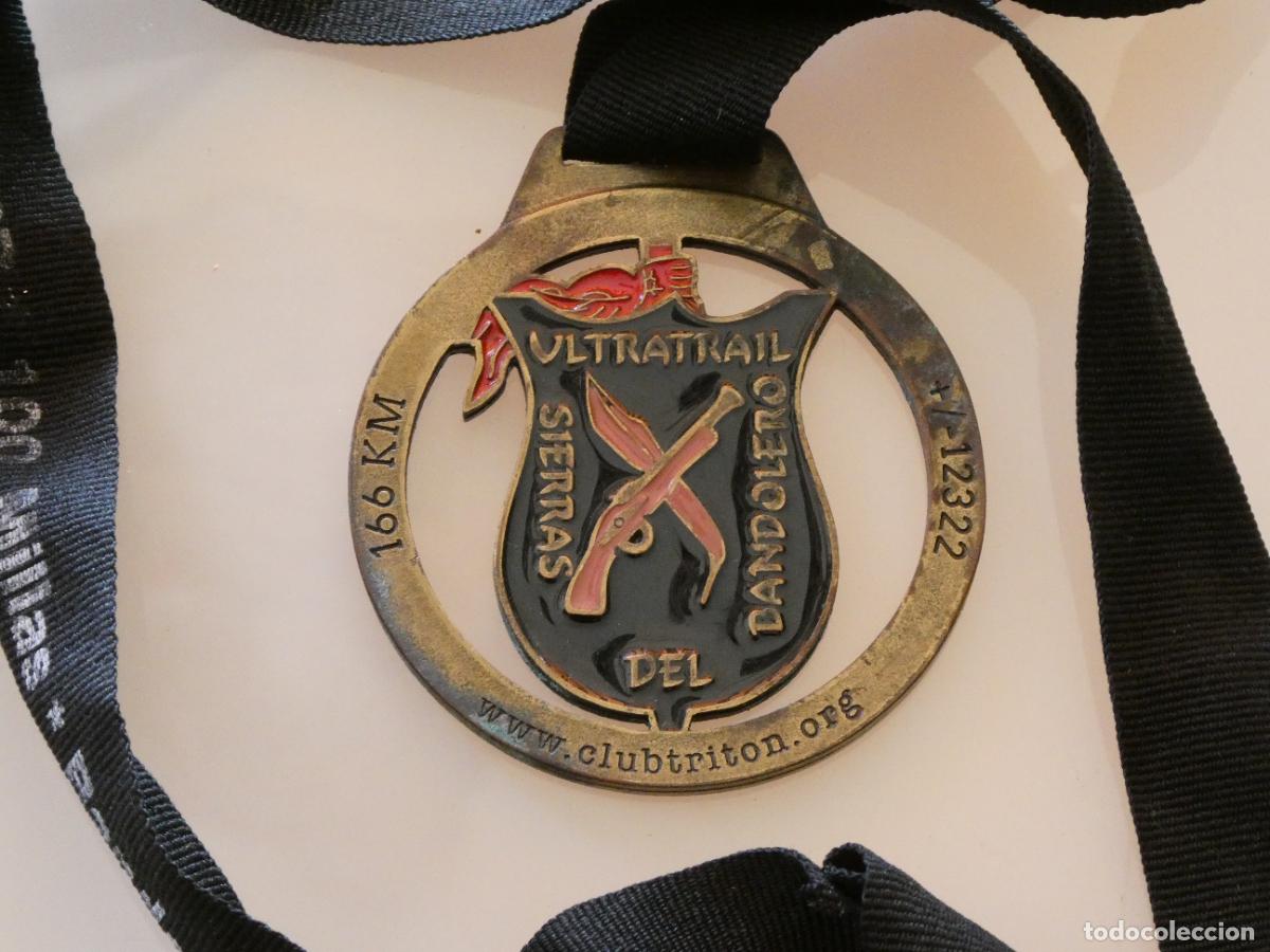 Collectionnisme sportif: MEDALLA MEDALL&Oacute;N DEPORTIVO. ATLETISMO TRAIL. ULTRATRAIL SIERRAS DEL BANDOLERO RONDA M&Aacute;LAGA. 50GR