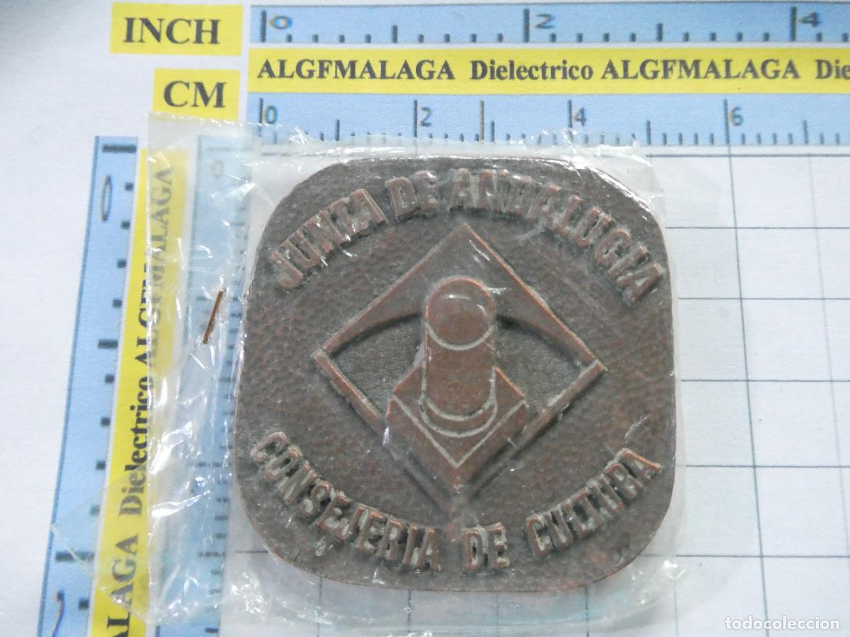 Colecionismo desportivo: MEDALLA MEDALL&Oacute;N DE DEPORTES. UNIVERSIDAD INTERNACIONAL DEPORTIVA DE VERANO. JUNTA ANDALUCIA 60GR