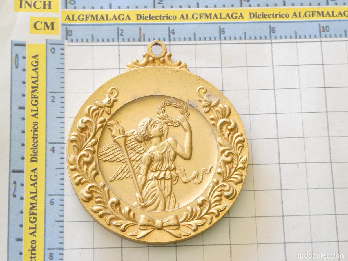 Collectionnisme sportif: MEDALLA MEDALL&Oacute;N DE DEPORTES? JAP&Oacute;N ATLETISMO MARAT&Oacute;N 10KM? ASOCIACI&Oacute;N TORTUGA . 110GR