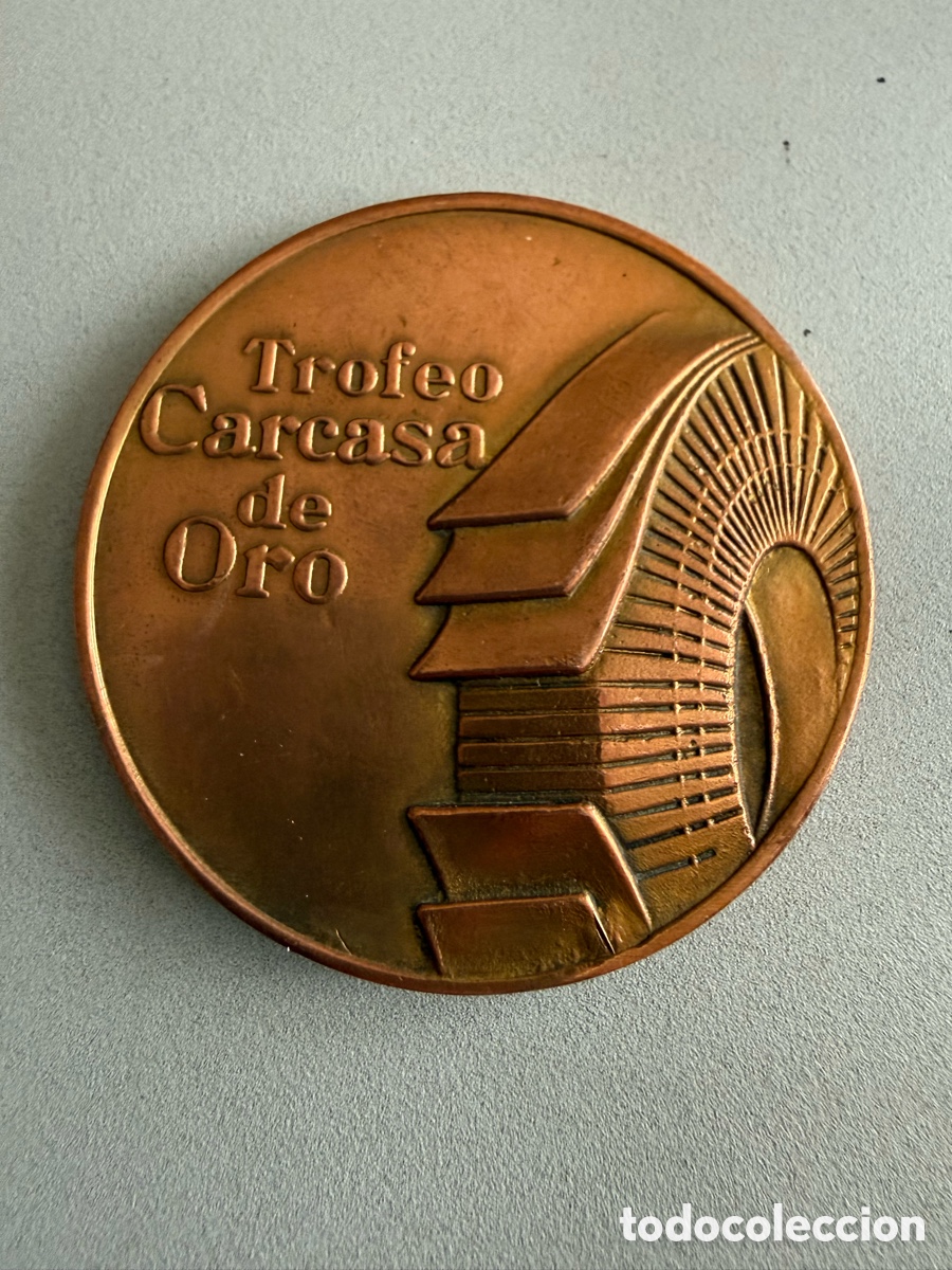 Collectionnisme sportif: Medalla MICHELIN. Trofeo automovil&iacute;stico CARCASA DE ORO. grabada 1989