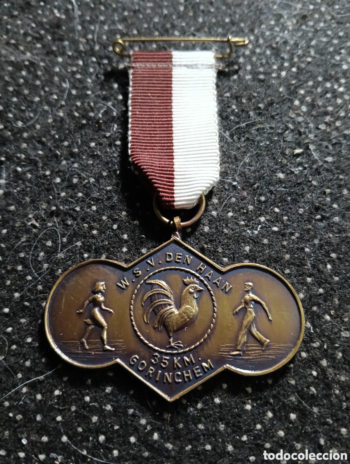 Coleccionismo deportivo: Medalla &rdquo;W.S.V. DEN HAAN&rdquo;, que corresponde a una asociaci&oacute;n de senderismo (Wandelsportvereniging) o