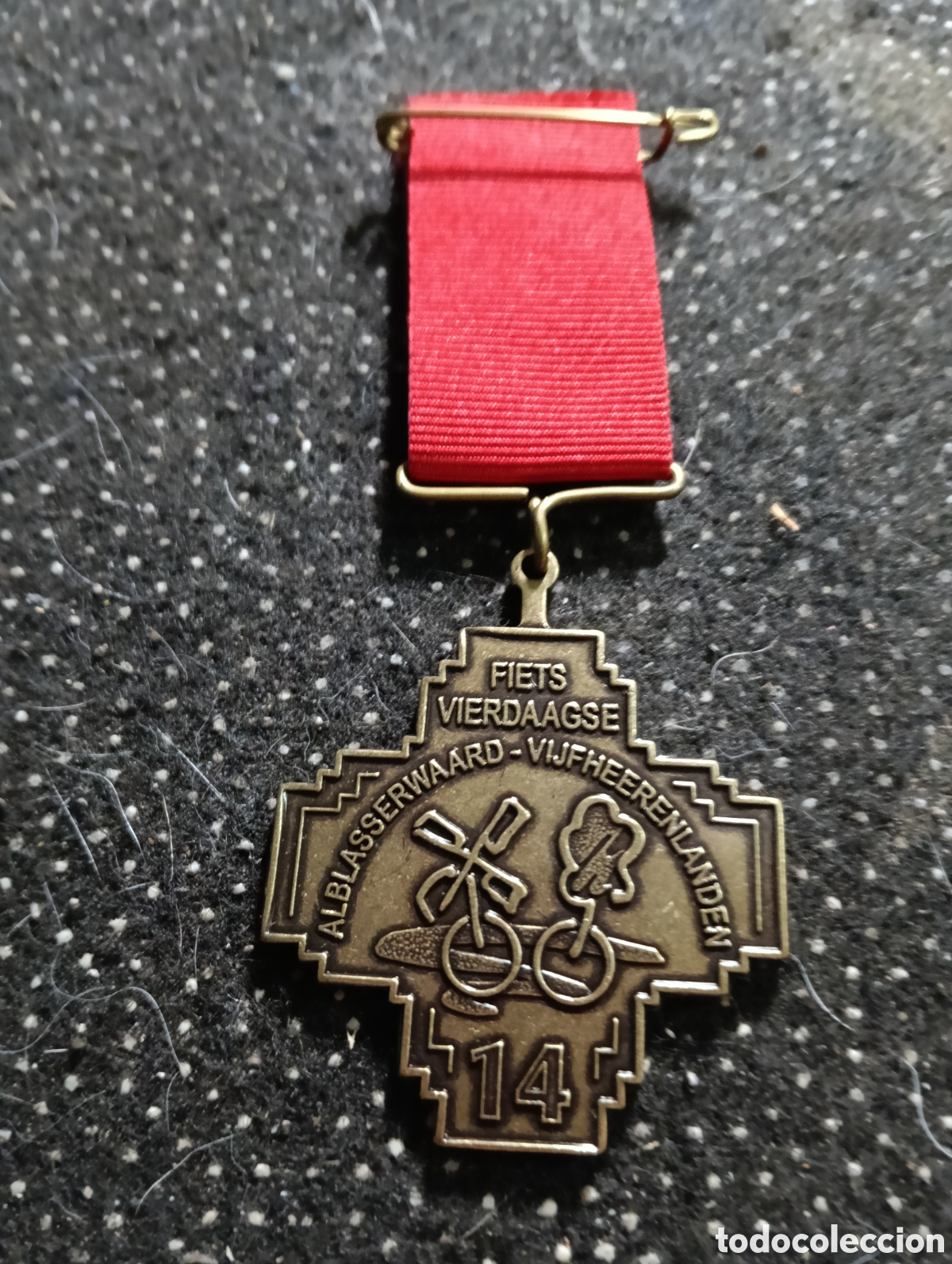 Colecionismo desportivo: Medalla conmemorativa ciclista holandesa, otorgada por completar el evento Fietsvierdaagse Alblasser
