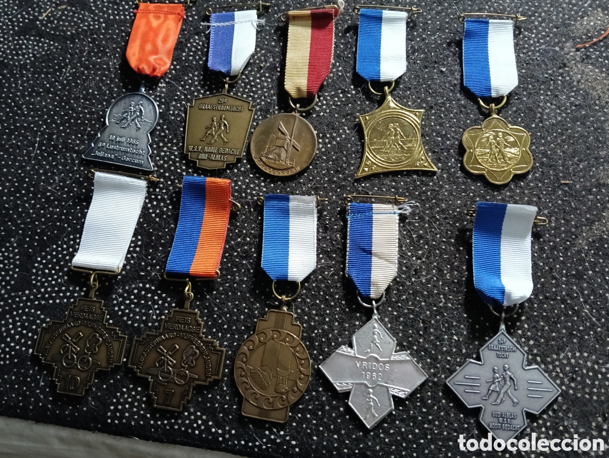 Coleccionismo deportivo: Lote Medallas deportiva holandesa de la Asociaci&oacute;n Holandesa de Senderismo (NWB), conocida como Avon