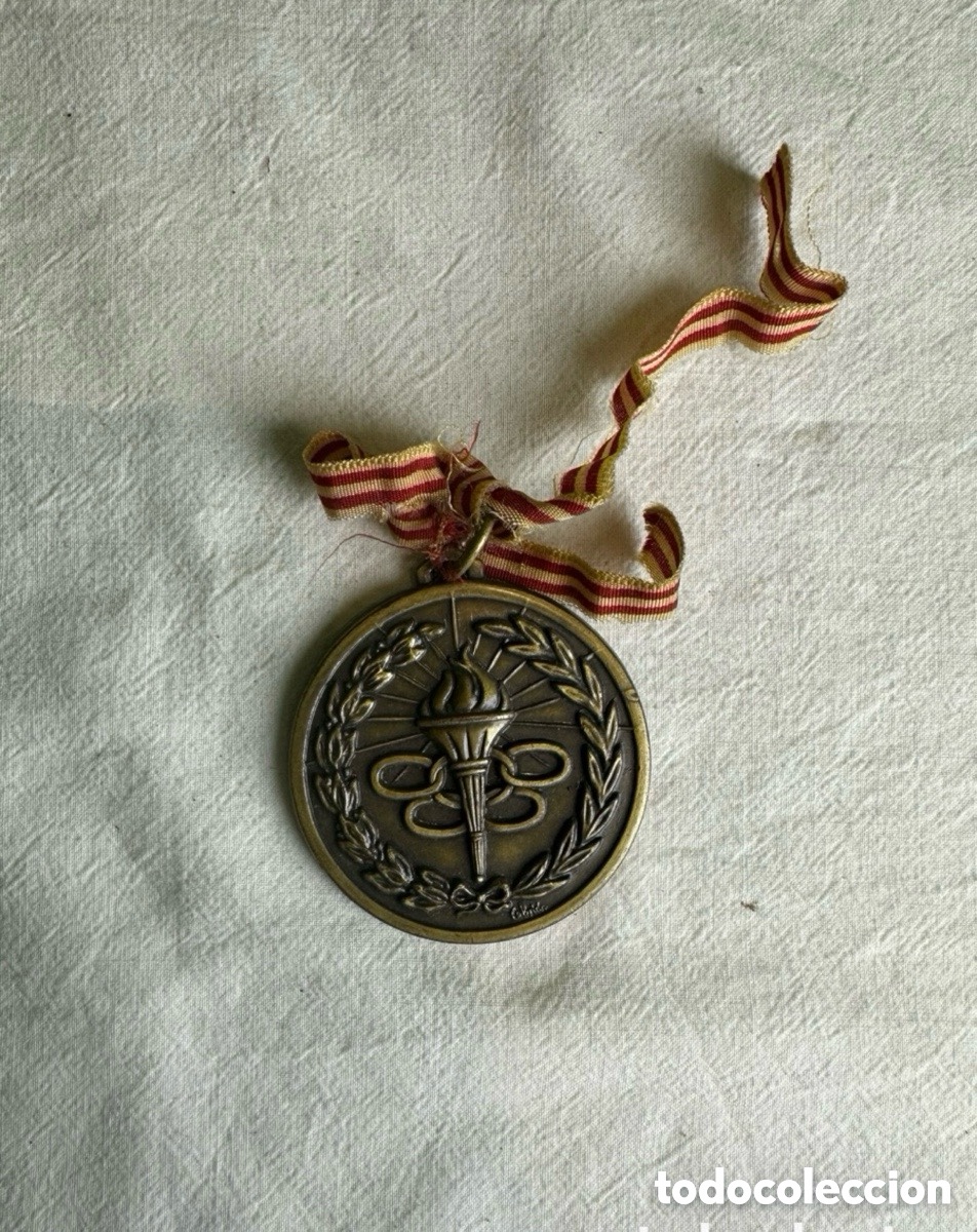 Coleccionismo deportivo: Medallla Fuezas Armadas 1983 Patrulla Tiro