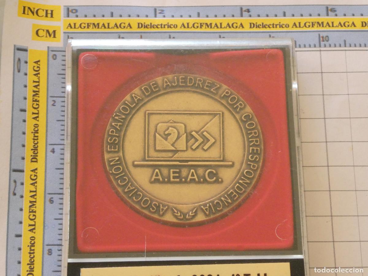 Colecionismo desportivo: MEDALLA MEDALL&Oacute;N DE LA ASOCIACI&Oacute;N ESPA&Ntilde;OLA DE AJEDREZ POR CORRESPONDENCIA AEAC. 180GR