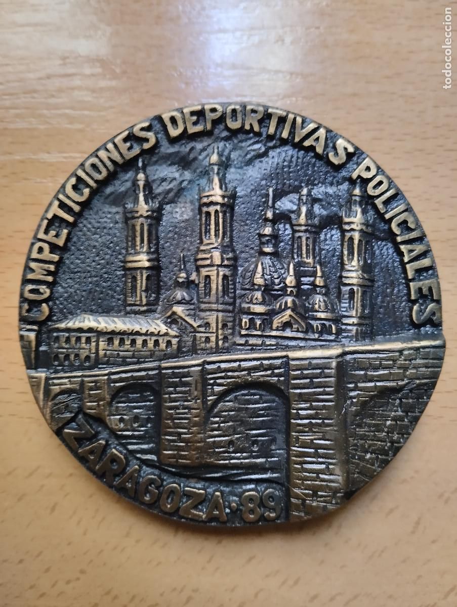 Sammelleidenschaft Sport: MEDALLA COMPETICIONES DEPORTIVAS POLICIA ZARAGOZA 1989