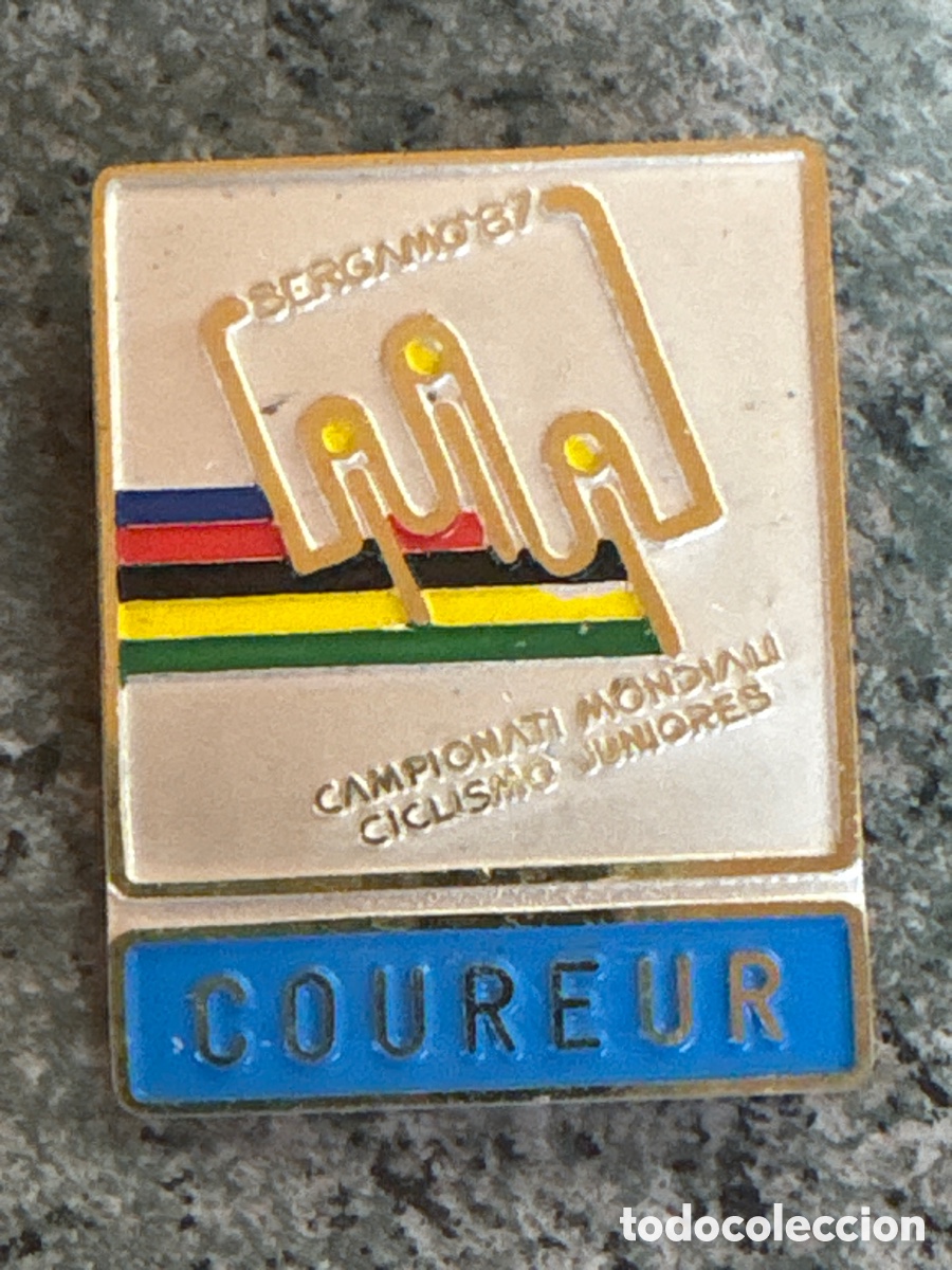 Coleccionismo deportivo: medalla con aguja - BICICLETA -CAMPIONATI MONDIALI CICLISMO BERGAMO 1987- COUREUR -CORREDOR