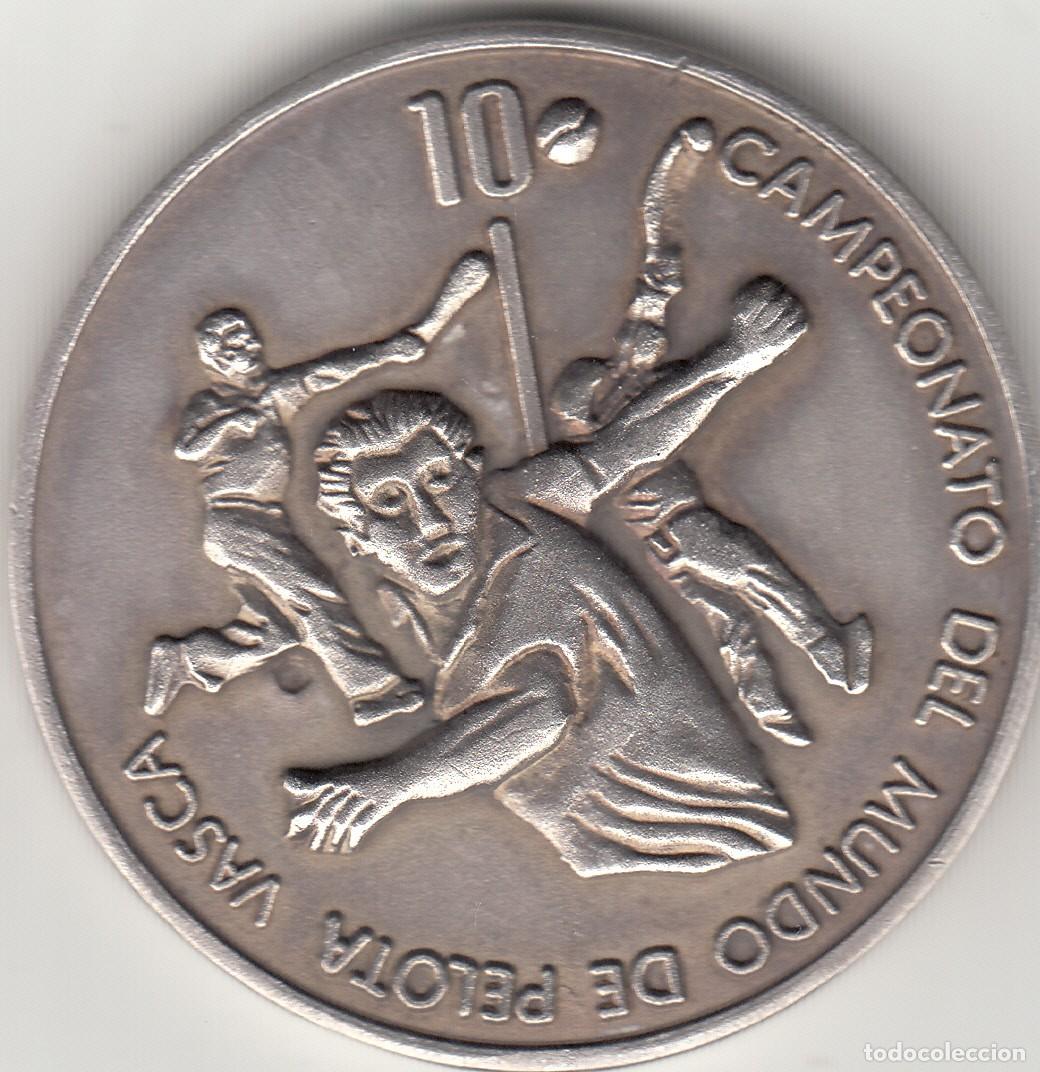 Coleccionismo deportivo: MEDALLA VITORIA 1986: CAMPEONATO DEL MUNDO DE PELOTA VASCA / PLATA