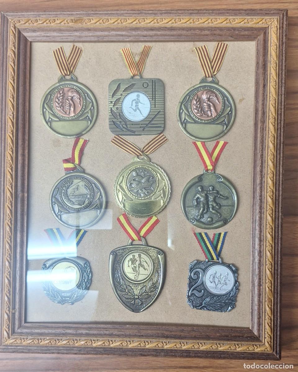 Coleccionismo deportivo: CUADRO CON MEDALLAS DEPORTIVAS