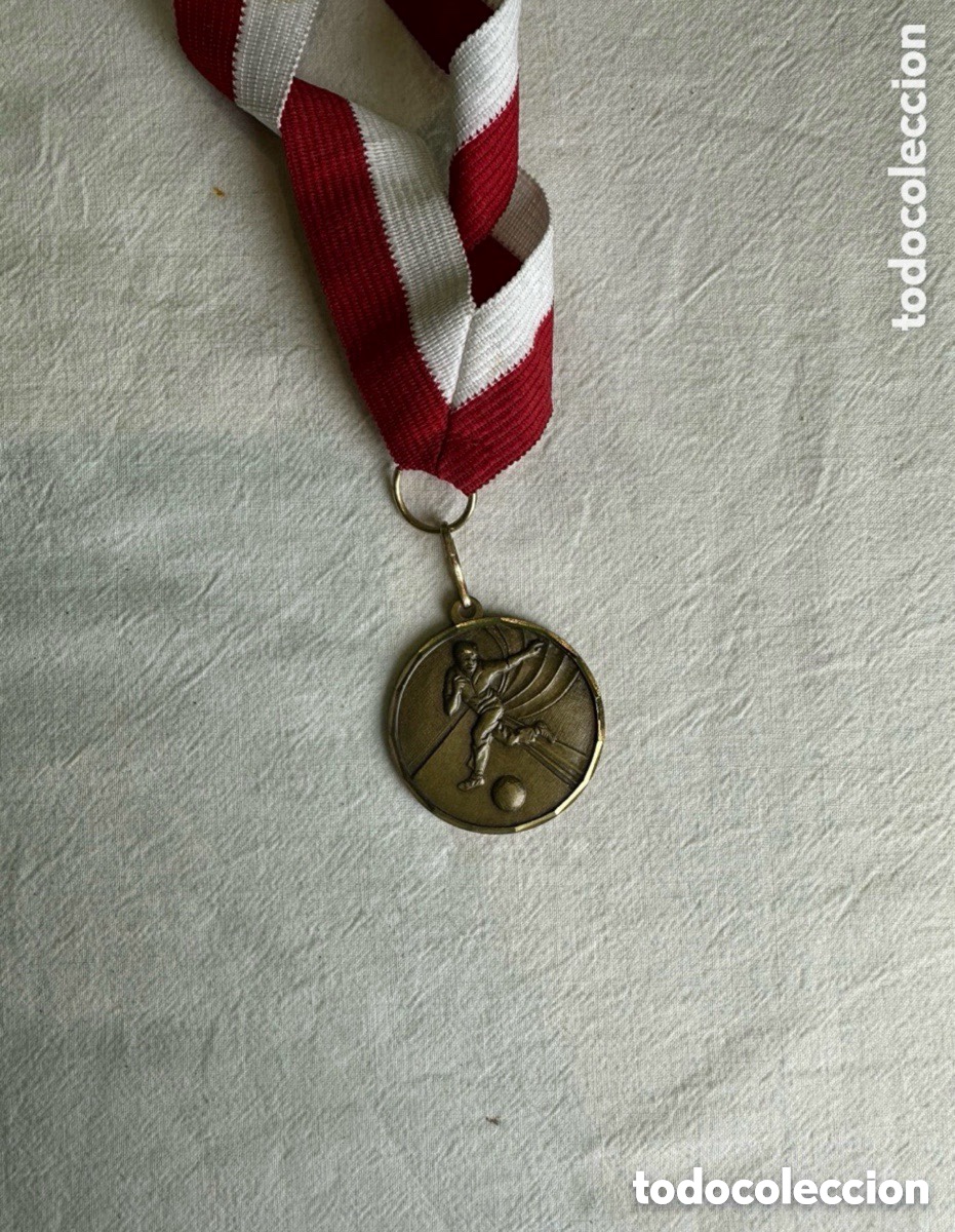 Colecionismo desportivo: medalla de Kitzb&uuml;hel del a&ntilde;o 2002