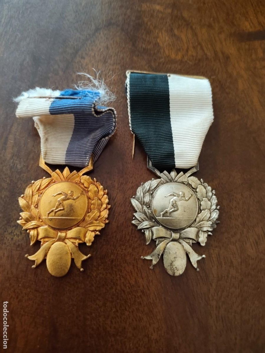 Sports collectibles: Portugal Atletismo. 1&deg; y 2&deg; a&ntilde;o 1966. Dise&ntilde;o Modernista.