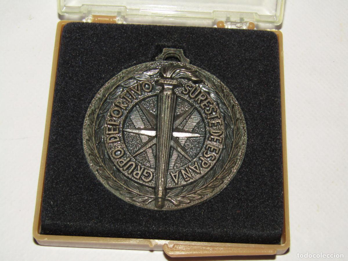 Colecionismo desportivo: Antigua Medalla de los XVII JUEGOS DEL SURESTE en Alicante del A&ntilde;o 1975
