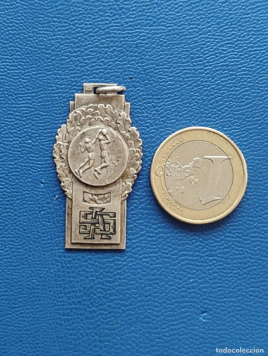 Sammelleidenschaft Sport: ANTIGUA MEDALLA DEPORTIVA - BASQUET ? - A.S.B.F. - 49-50 - PLATA ??