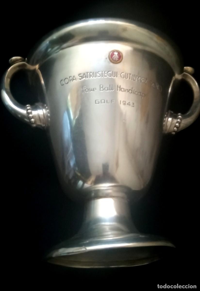 Sports collectibles: TROFEO DE GOLF &ndash; &ldquo;COPA SATR&Uacute;STEGUI GUTI&Eacute;RREZ SOTO&rdquo; &ndash; 1943