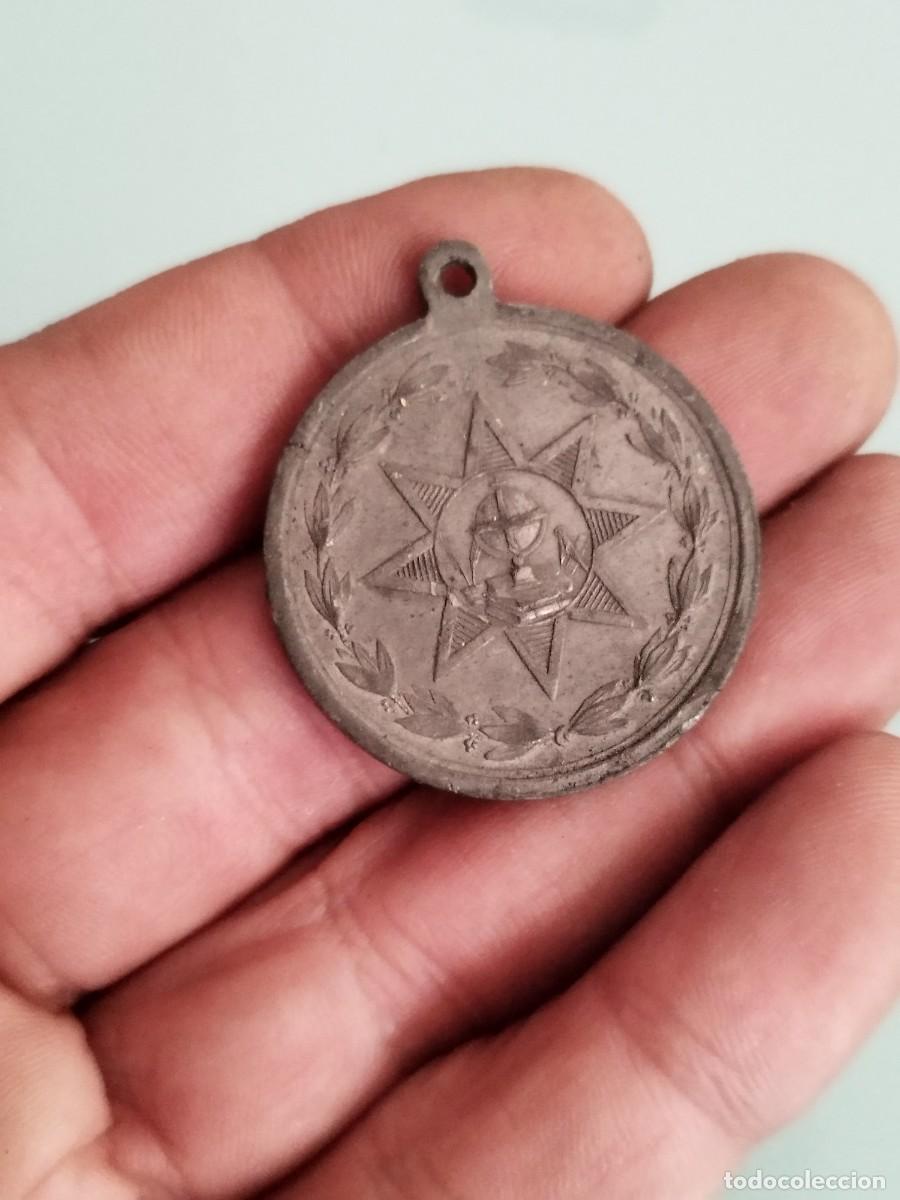 Collectionnisme sportif: Antigua medalla estudiantil primer premio. De finales siglo XIX. Principios siglo XX.
