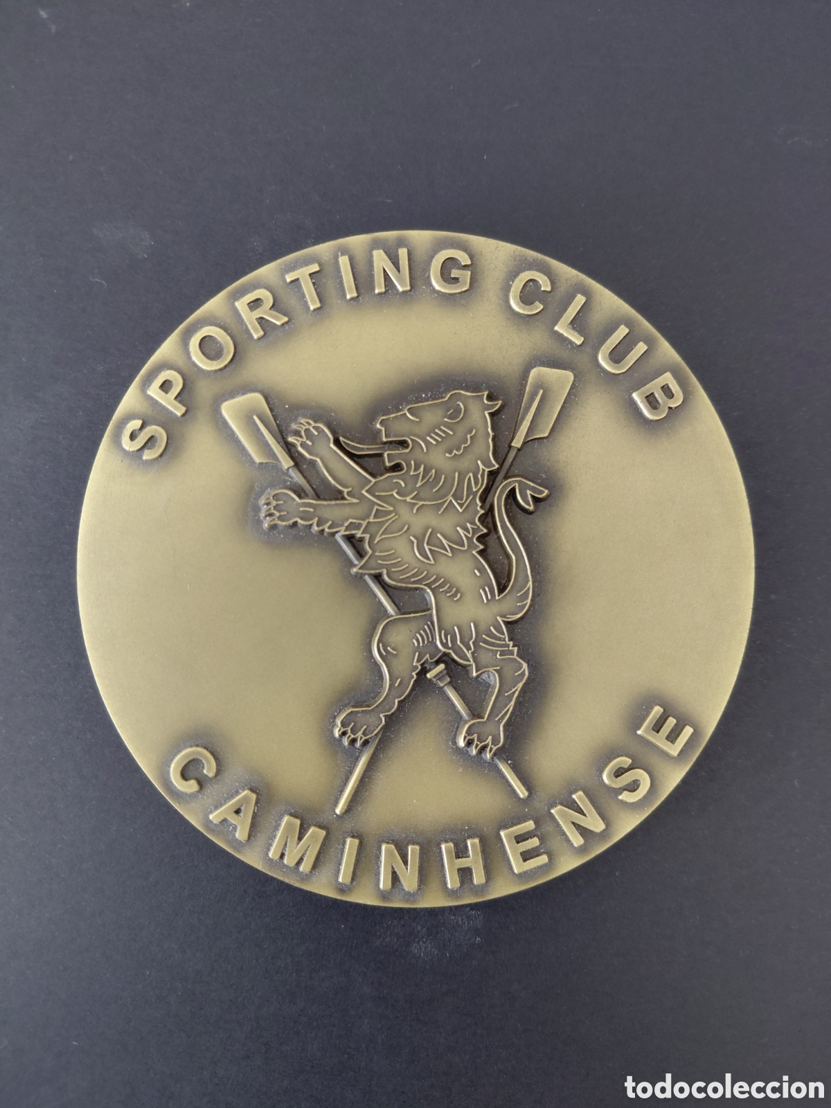Colecionismo desportivo: MEDALLA CONMEMORATIVA SPORTING CLUB CAMINHENSE - 75 ANIVERSARIO