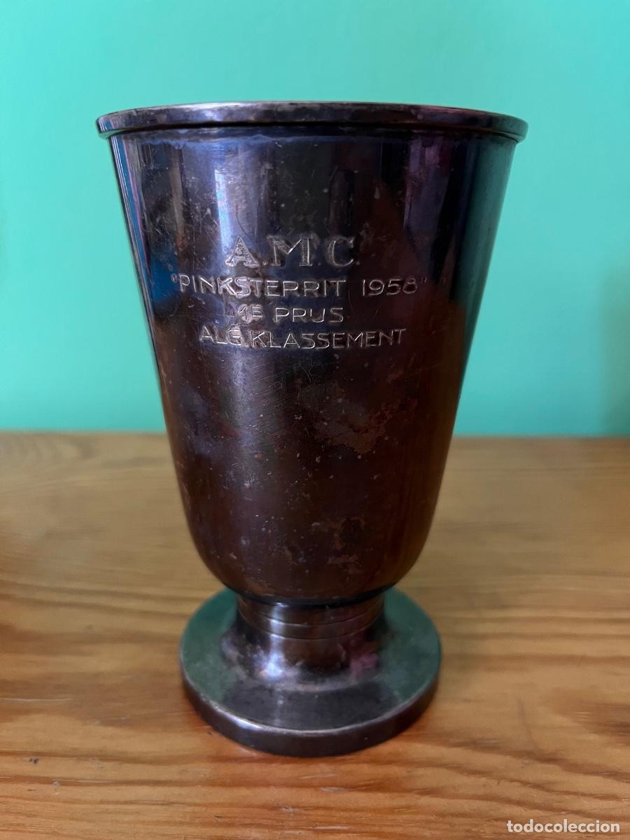 Coleccionismo deportivo: COPA TROFEO OTORGADA AL GANADOR DE LA CARRERA DE PENTECOST&Eacute;S 1958