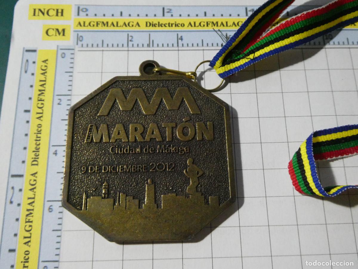 Coleccionismo deportivo: MEDALLA MEDALL&Oacute;N DE ATLETISMO. III MARAT&Oacute;N MARATHON M&Aacute;LAGA 2012. 80GR