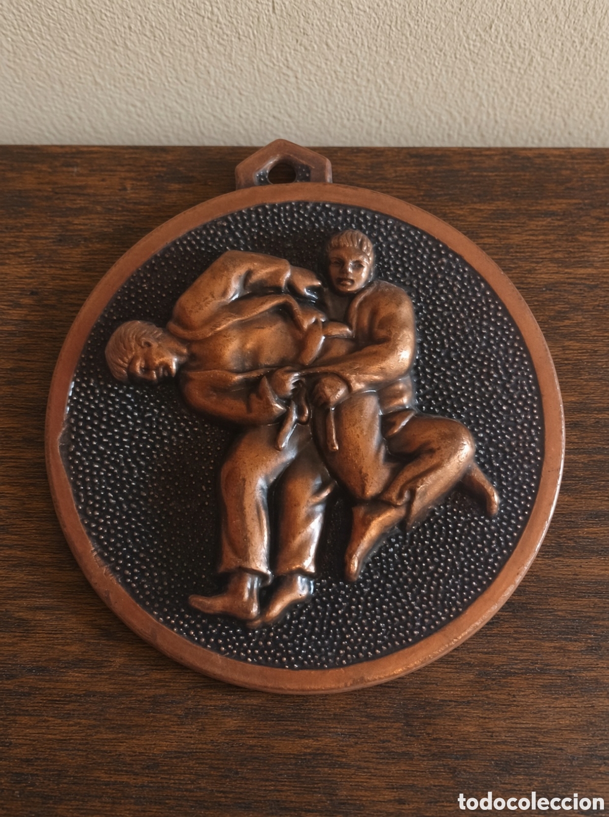 Coleccionismo deportivo: Medalla VI Aniversario Gimnasio Palaz&oacute;n Vila seca (11-3-84)Judo Artes Marciales