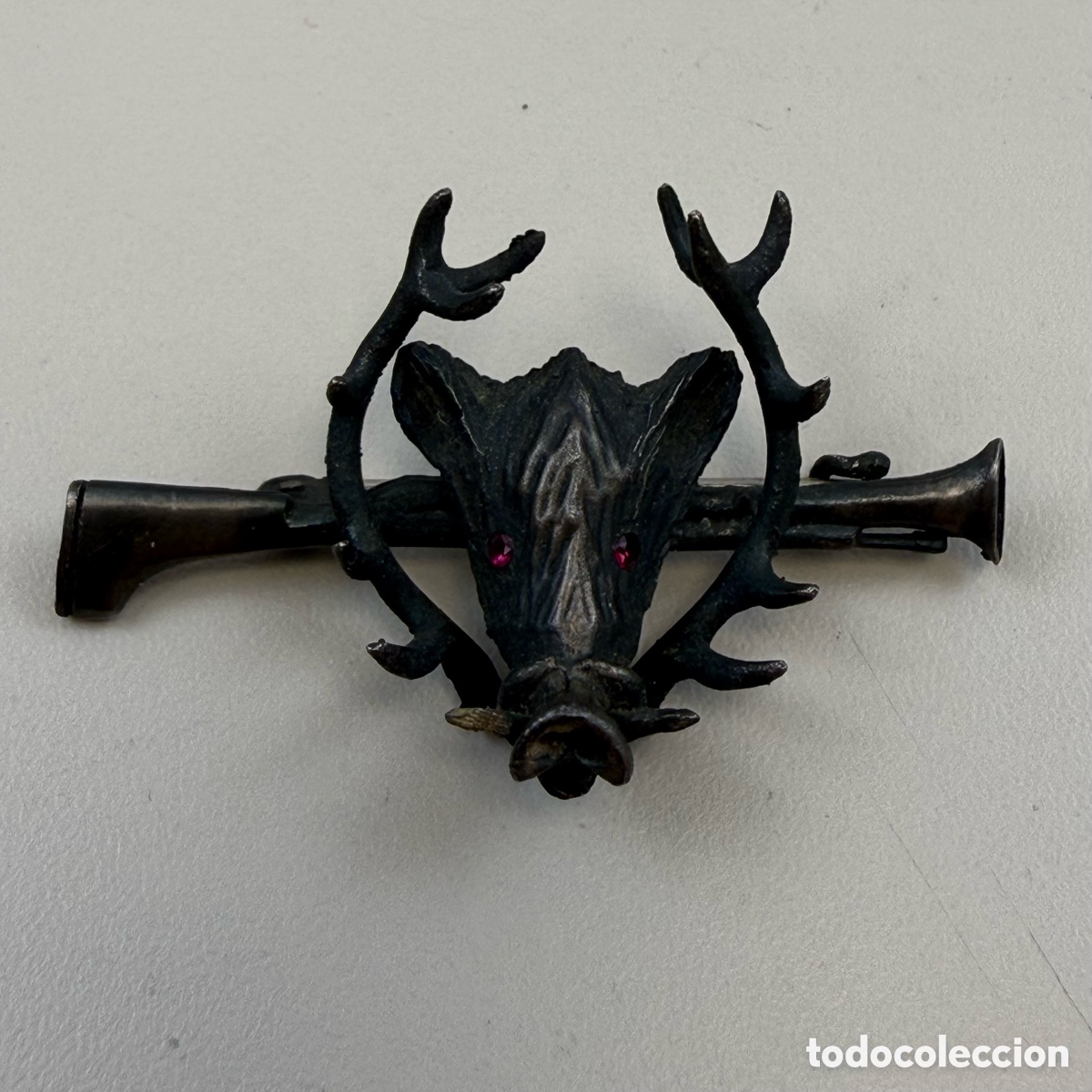 Sports collectibles: Antiguo broche de caza. Para sombreo o cazadora. 5 cms.