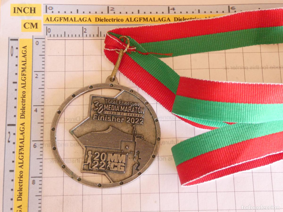 Collectionnisme sportif: MEDALLA DE ATLETISMO. 1/2 MARAT&Oacute;N MARATHON 2022 GRANADA. 50GR