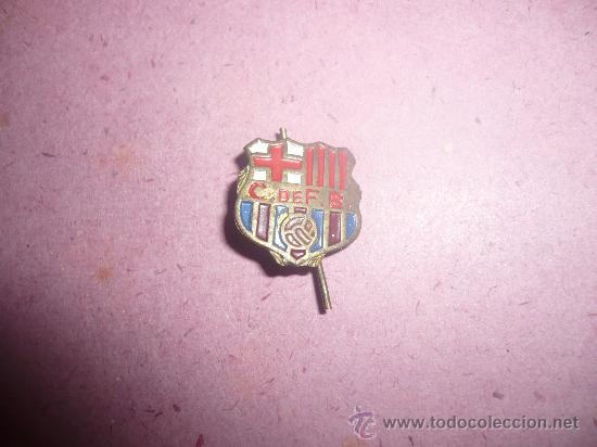 Sports collectibles: Alfiler antiguo del F.C Barcelona