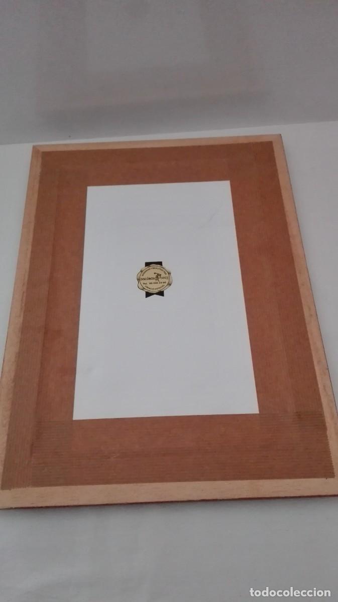Coleccionismo deportivo: PLACA CONMEMORATIVA AL BAR&Ccedil;A DE LAS CINCO COPAS . - Foto 5