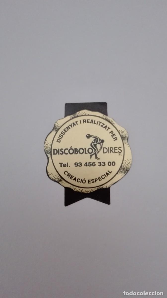 Coleccionismo deportivo: PLACA CONMEMORATIVA AL BAR&Ccedil;A DE LAS CINCO COPAS . - Foto 6