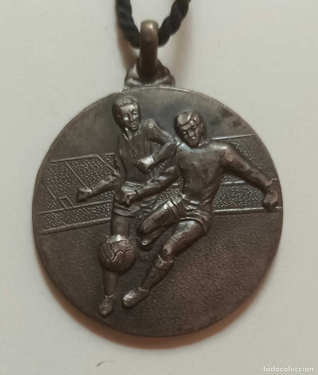 Collectionnisme sportif: MEDALLA DE FUTBOL - C'1970