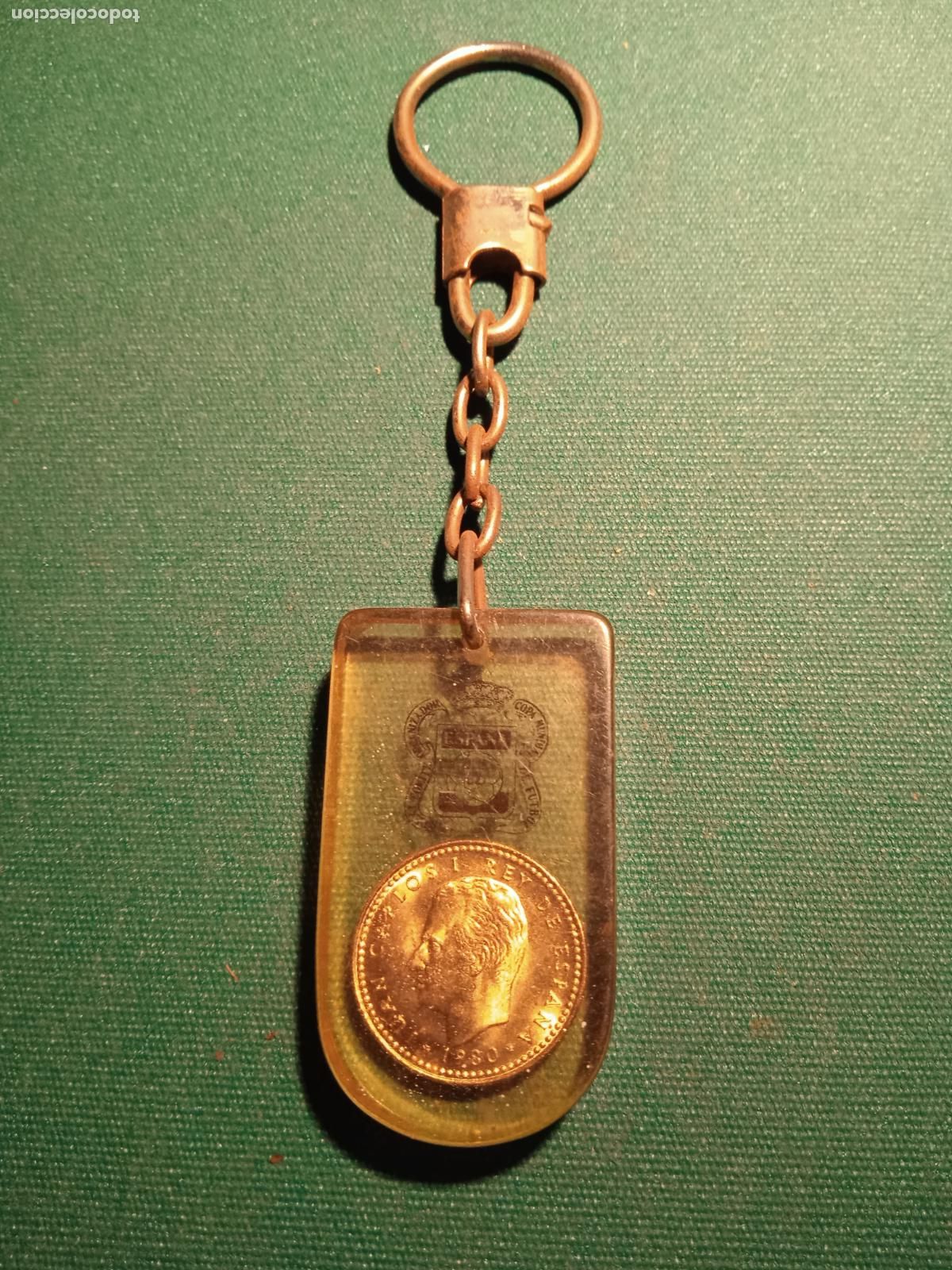 Colecionismo desportivo: REAL COMITE ORGANIZADOR COPA MUNDIAL DE FUTBOL ESPA&Ntilde;A 82 - LLAVERO CON REPLICA DE PESETA