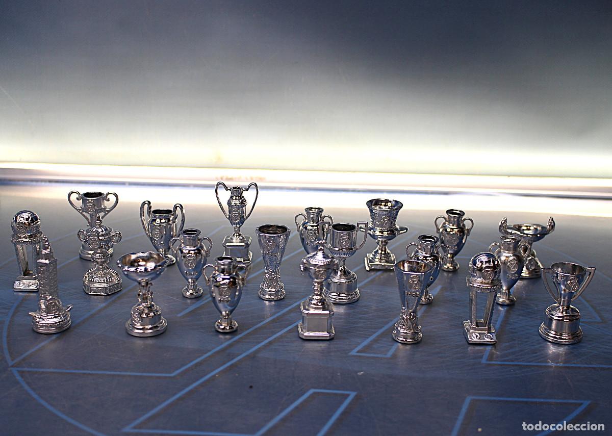Sammelleidenschaft Sport: Colecci&oacute;n de copas del Real Madrid. La sala de trofeos del Real Madrid.