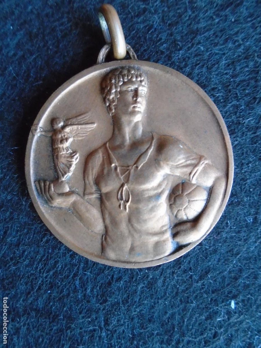 Sports collectibles: (F-251000)MEDALLA I COPA LLIGA CATALANA 1935 FUTBOL