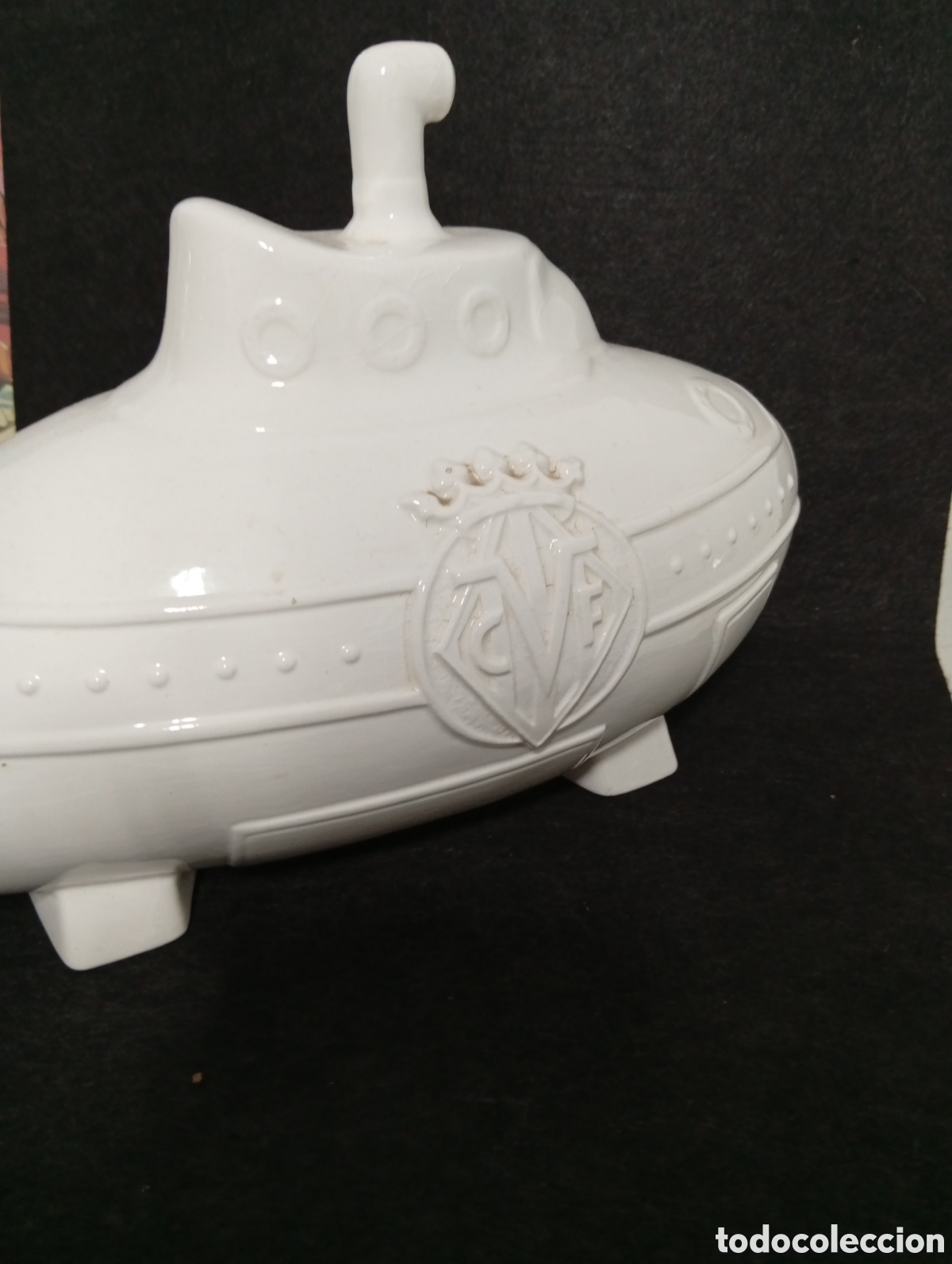 Sports collectibles: ,Villareal club de f&uacute;tbol ,logo tipo del Villareal submarino realizado en cer&aacute;mica 40 cm largo