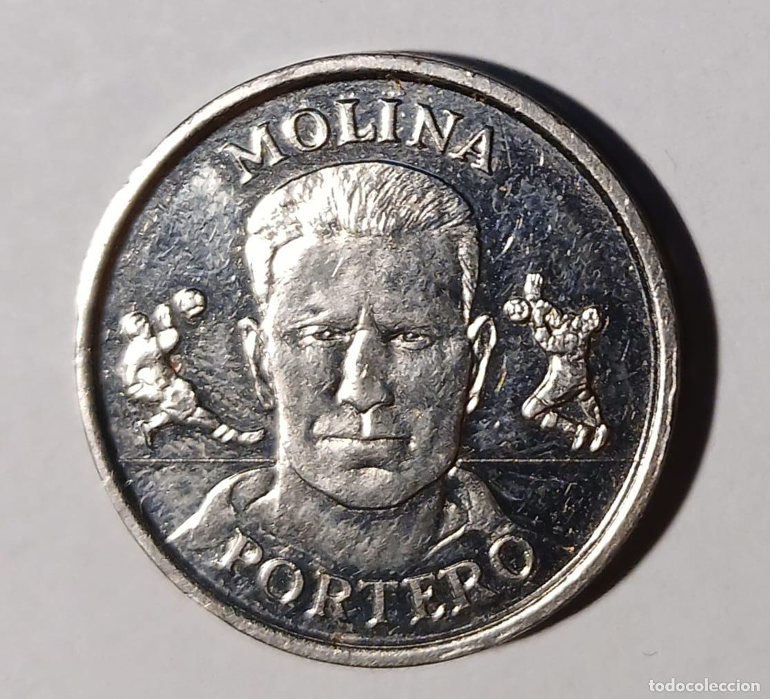 Coleccionismo deportivo: MOLINA - De la Colecci&oacute;n Las Medallas de la Selecci&oacute;n Espa&ntilde;ola de F&uacute;tbol 2000 - Federaci&oacute;n Espa&ntilde;ola