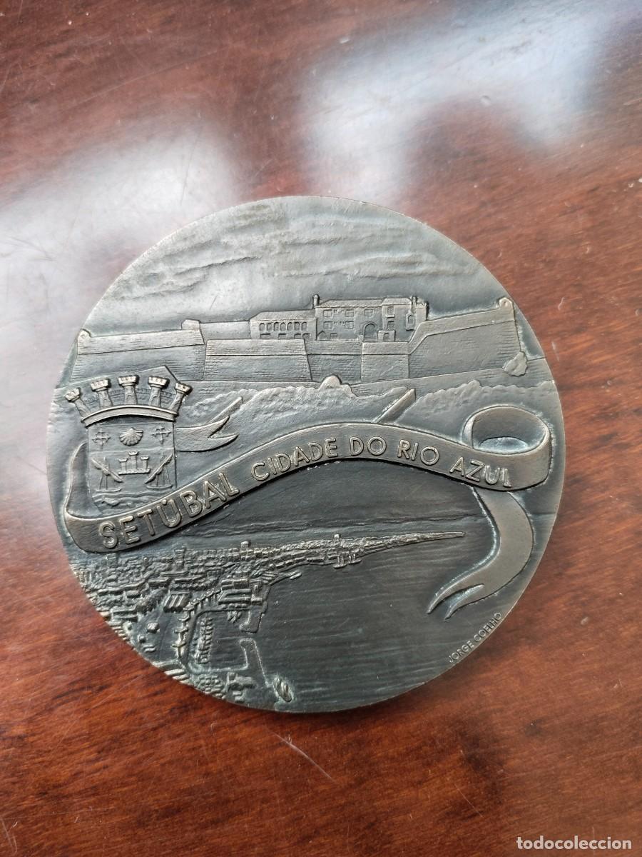Coleccionismo deportivo: Medalla conmemorativa 75 a&ntilde;os del Vit&oacute;ria Futebol Clube de Setubal. Portugal.