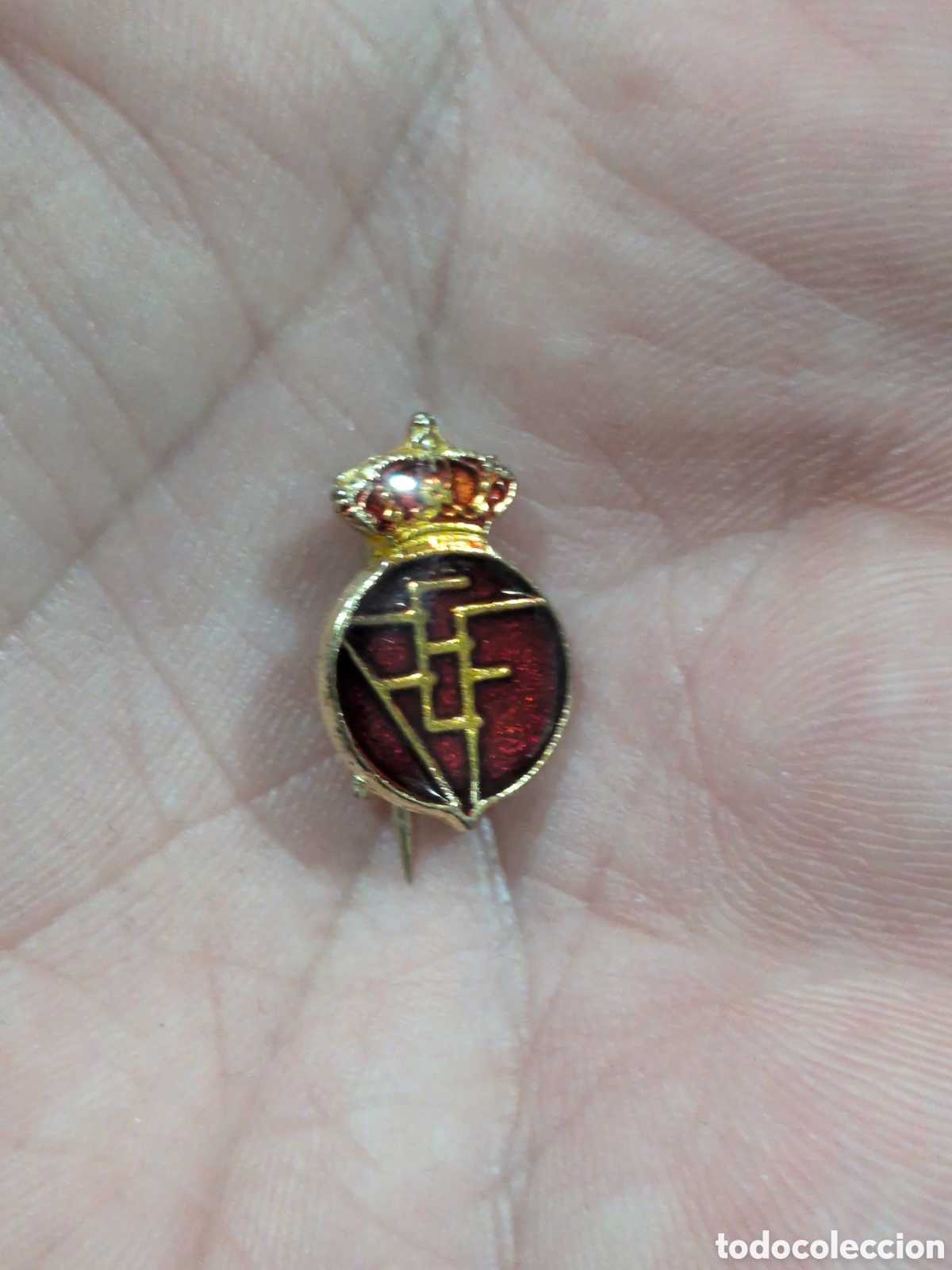 Collezionismo sportivo: Antigua insignia Federaci&oacute;n Espa&ntilde;ola de futbol
