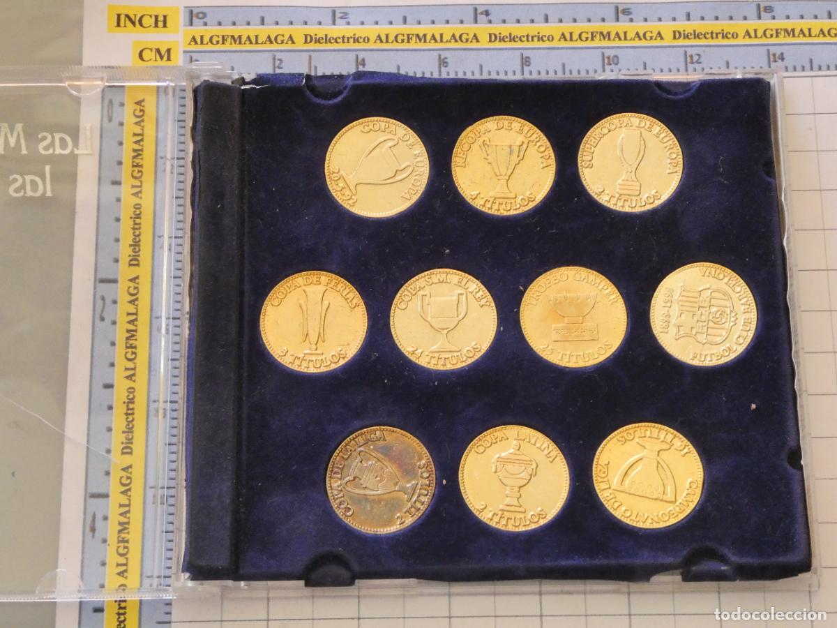 Coleccionismo deportivo: SET ESTUCHE 10 MEDALLAS MONEDAS DE ORO DE LAS COPAS DEL BAR&Ccedil;A F&Uacute;TBOL CLUB BARCELONA. 150GR