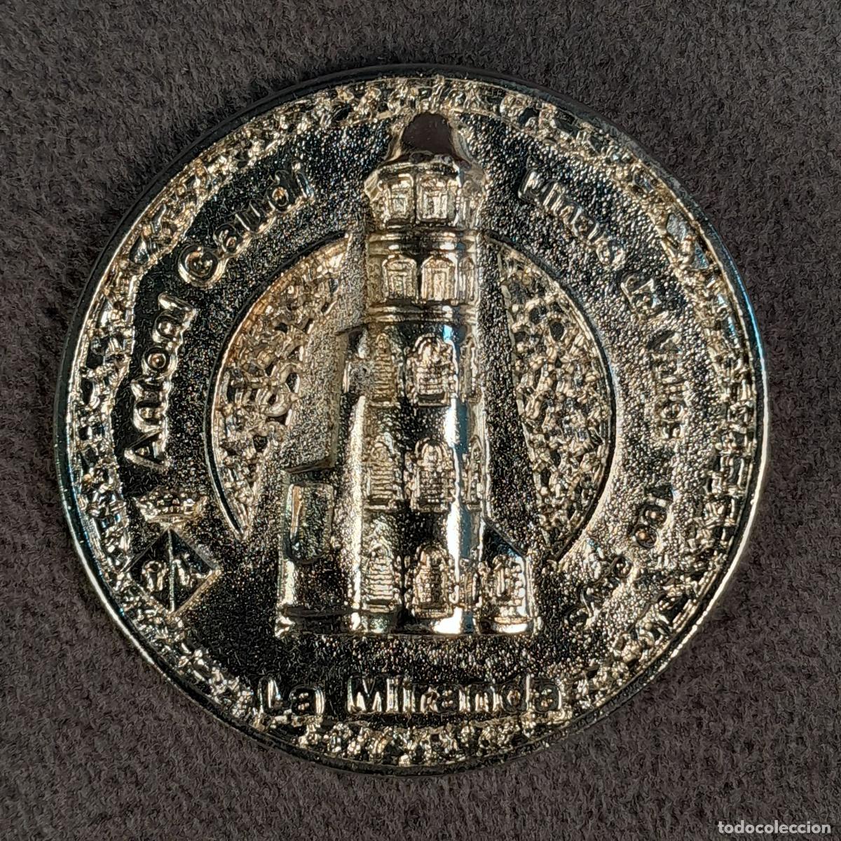 Coleccionismo deportivo: M-2247. MONEDA CHAMPIONS CON CERTIFICADO DE GARANT&Iacute;A. 2006.