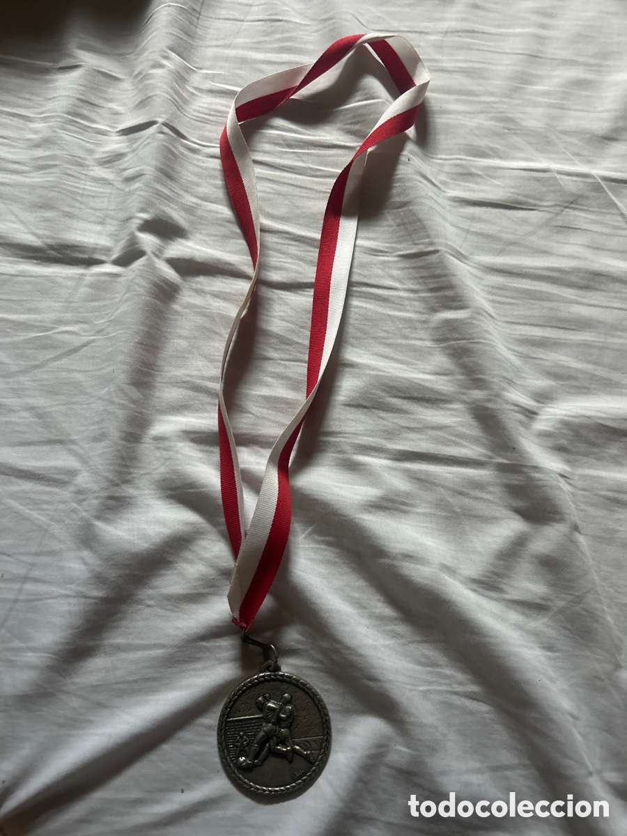 Collectionnisme sportif: Medalla ganador trofeo &Aacute;msterdam 2001 por el Valencia club de f&uacute;tbol AUT&Eacute;NTICA Y REAL