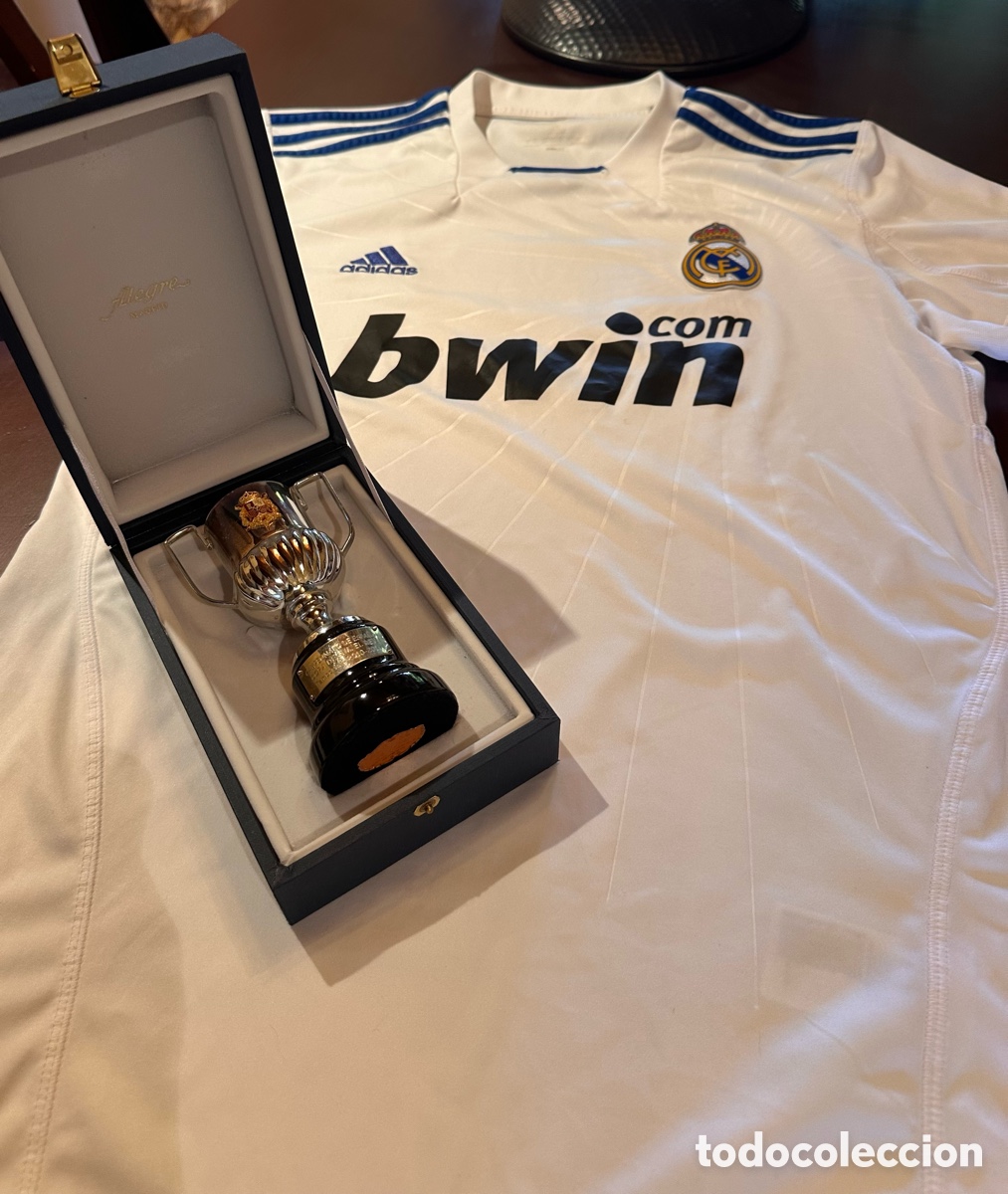 Collectionnisme sportif: Camiseta Real Madrid + copa del Rey