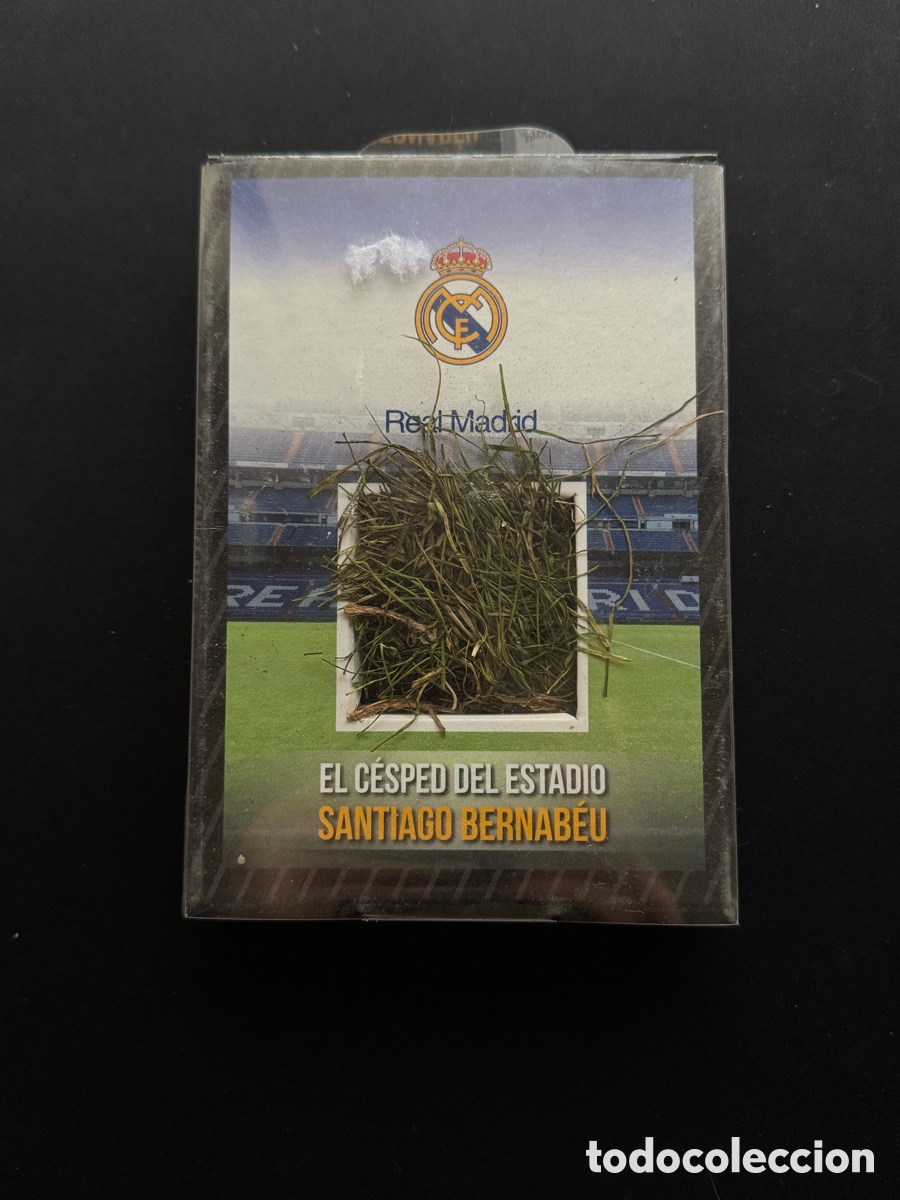 Coleccionismo deportivo: C&eacute;sped Real Madrid Estadio Santiago Bernab&eacute;u 2014