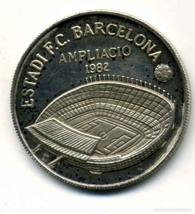 Coleccionismo deportivo: XS- MEDALLA FC Barcelona - Bar&ccedil;a - PLATA Ampliaci&oacute; Estadi Camp Nou 1982