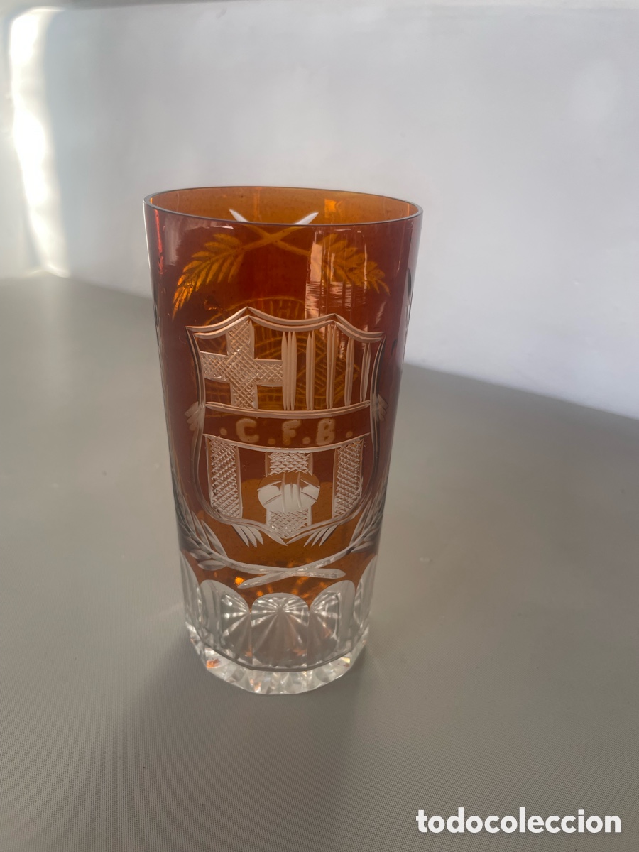 Sammelleidenschaft Sport: Vaso antiguo tallado FC Barcelona (C.F.B.) - Vidrio &aacute;mbar