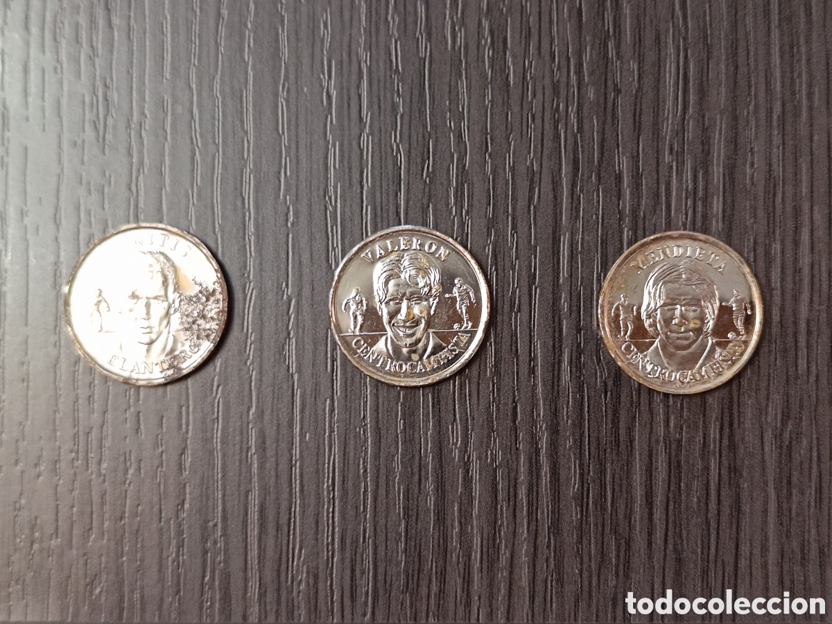 Coleccionismo deportivo: Lote Antiguas Monedas Colecci&oacute;n F&uacute;tbol