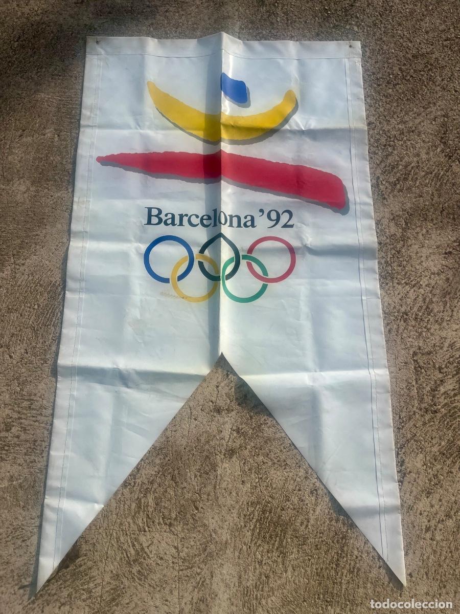 Collezionismo sportivo: BANDERA O ESTANDARTE OFICIAL DE BARCELONA 92 OLIMPIADA