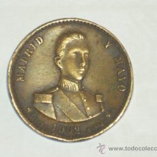 Medallas históricas: MEDALLA RECUERDO DE LA CORONACIÓN DE ALFONSO XIII. HIJOS DE G. ARIAS. MADRID. 1902