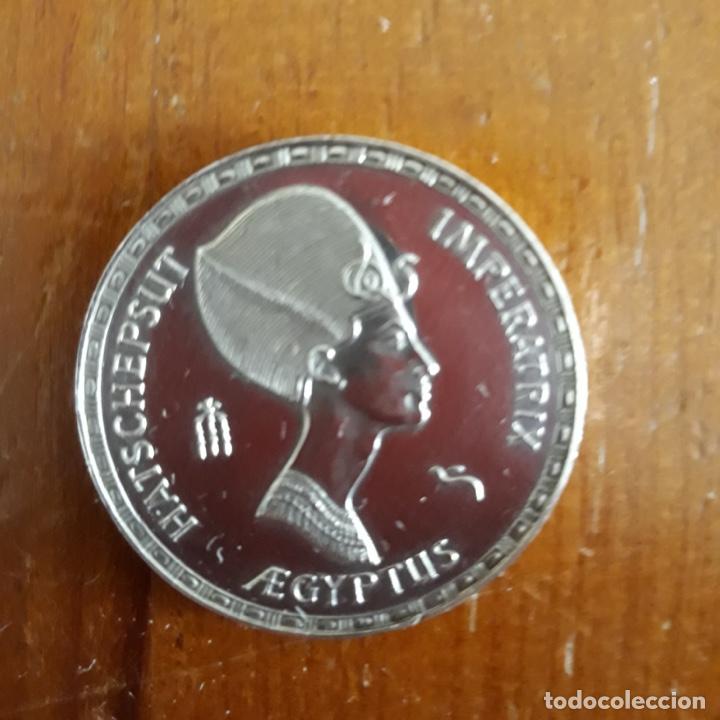 Medallas hist&oacute;ricas: Medalla de plata de nefertiti - Foto 5