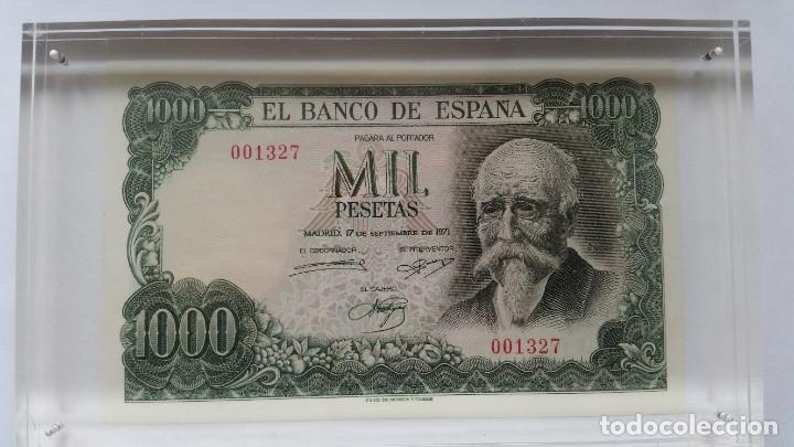Historische Medaillen: EXPOSITOR DE METACRILATO DOBLE PARA BILLETES DE hasta 16 cm. x 10 cm ( sin el billete ) ( E5 )