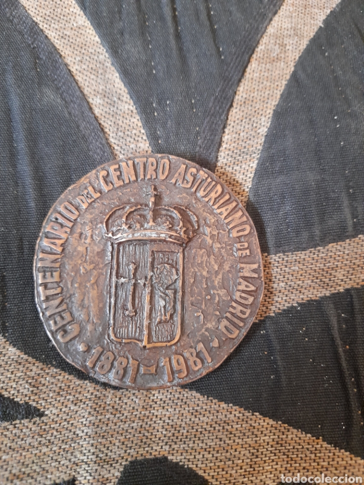 Medallas hist&oacute;ricas: Medallon ,centenario del Centro Asturiano de Madrid, - Foto 1