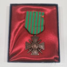 Medallas históricas: MEDALLA MILITAR. REPRODUCCIÓN. FRANCIA. CRUZ DE GUERRA FRANCESA IWW 1914 1918. CON CAJA